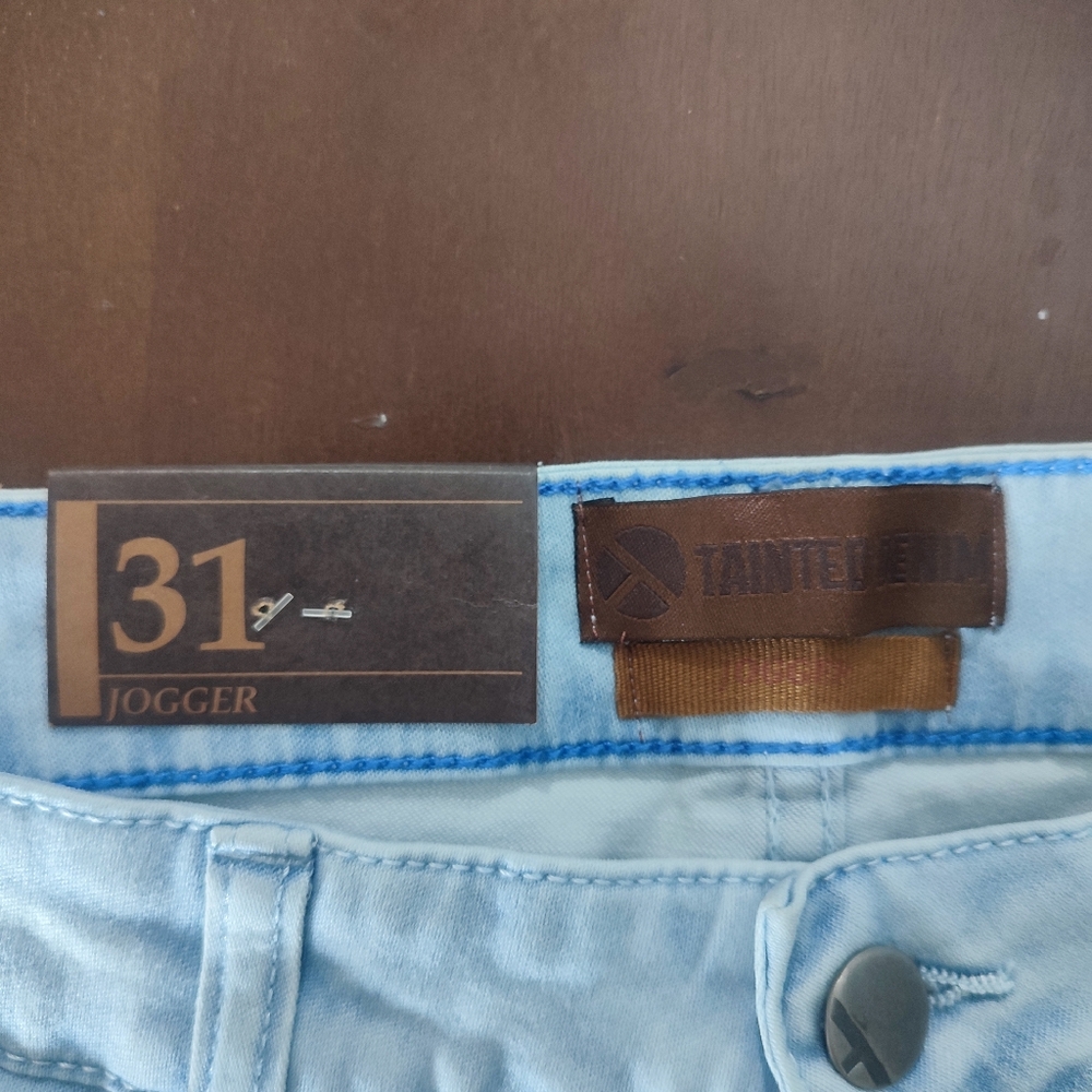 Jogger - Picture 4 of 5